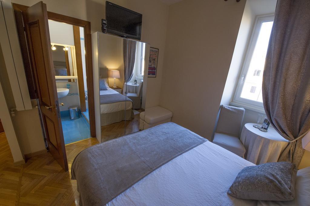 Bed&Breakfast A Casa di Lia a Roma Szoba fotó